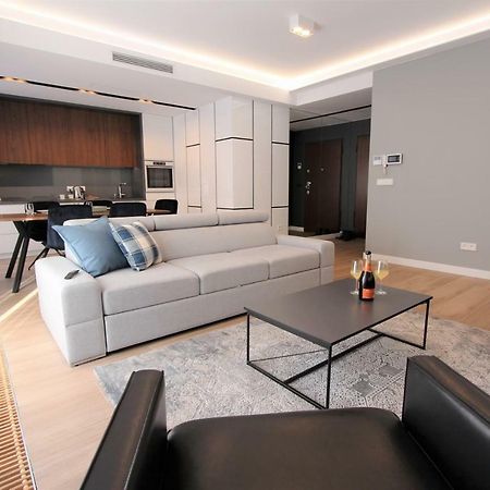 Lubicz Luxury Apartment Krakau Buitenkant foto